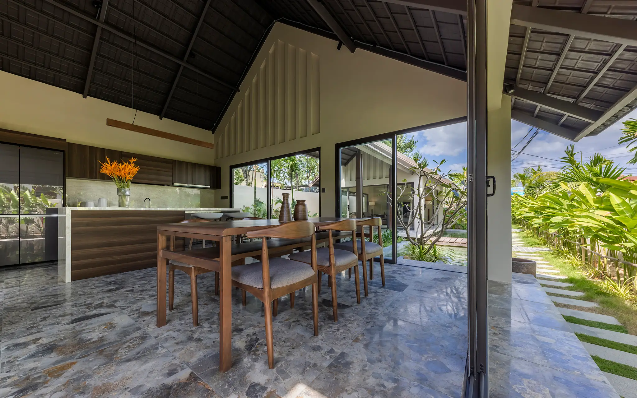 Nha nghi duong 600 m² voi thiet ke doc dao ngoi mau tnc sai gon 10